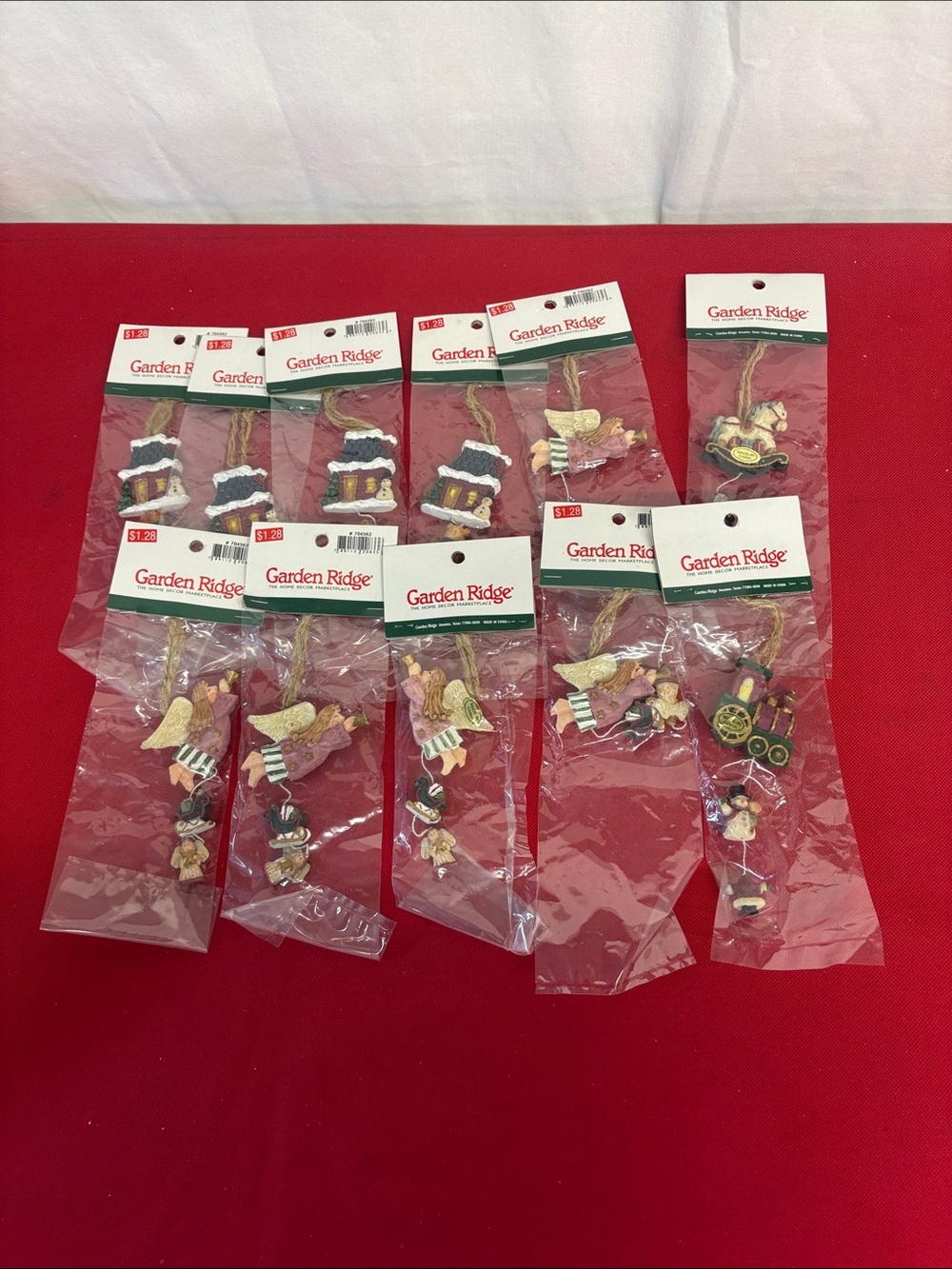 Garden Ridge Holiday Hanging Ornaments - lot of 11